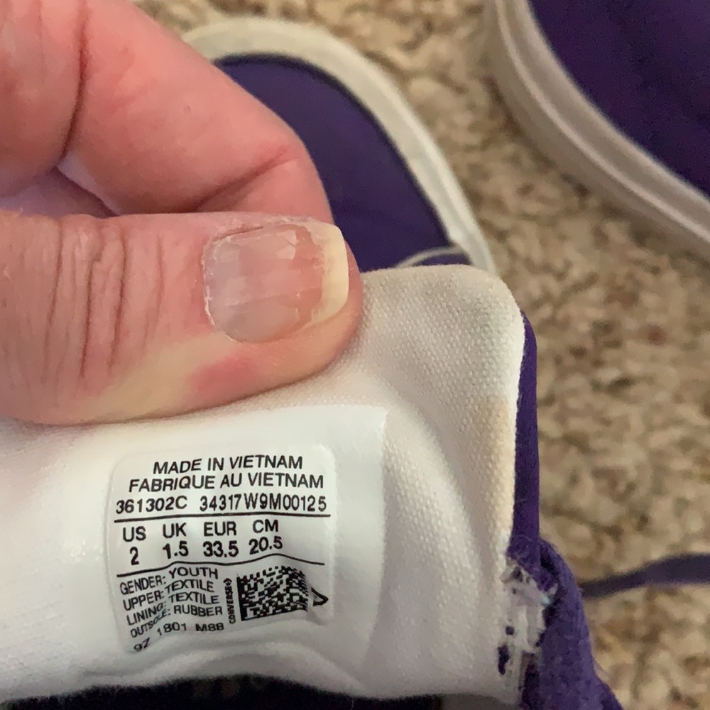 Converse sneakers - Picture 3 of 5